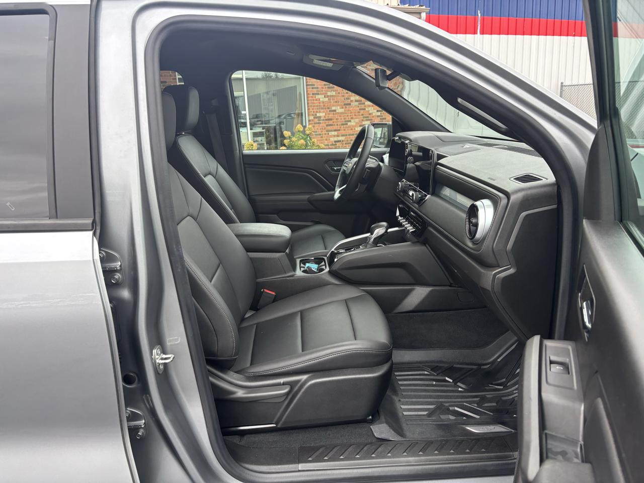 Chevrolet Colorado 4WD Crew Cab LT 2023