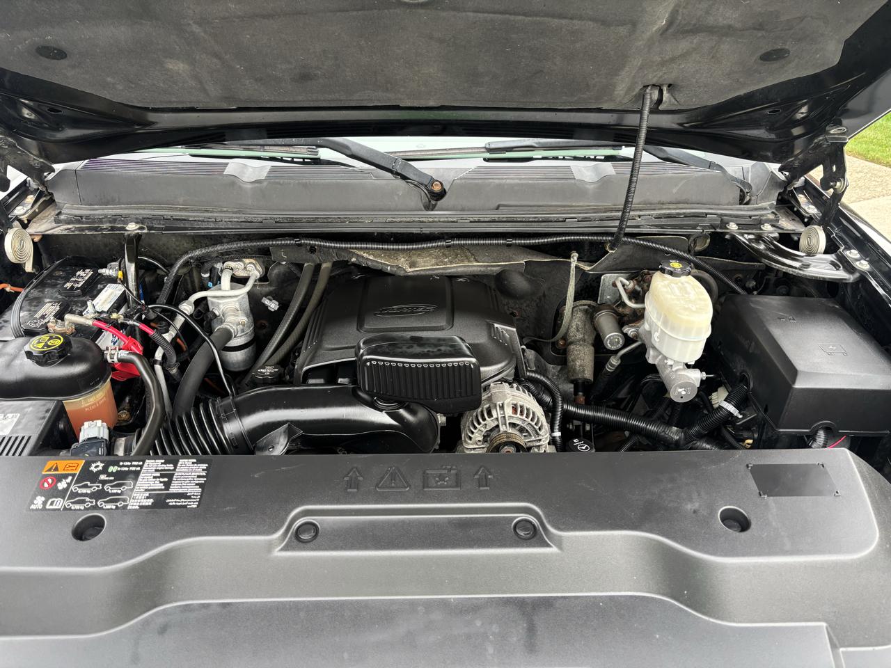 Chevrolet Silverado 2500HD 2WD Reg Cab 133.7" Work Truck 2014