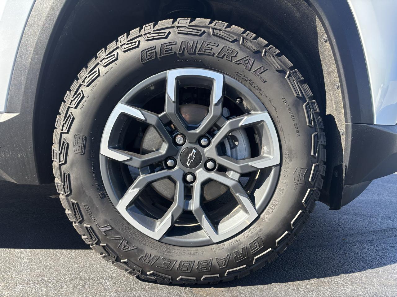 Chevrolet Equinox AWD 4dr ACTIV w/KDZ 2026