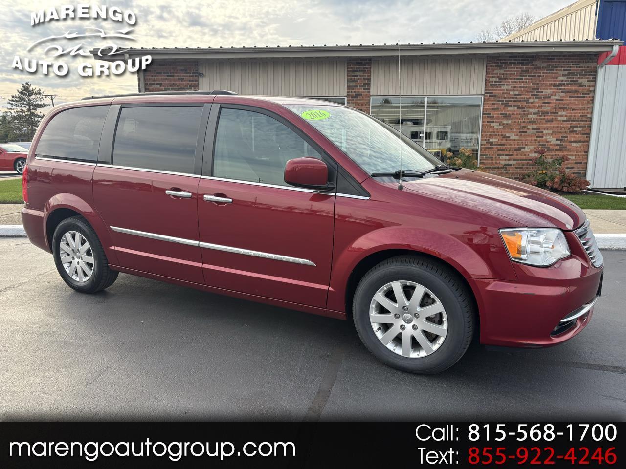 Chrysler Town & Country 4dr Wgn Touring 2016