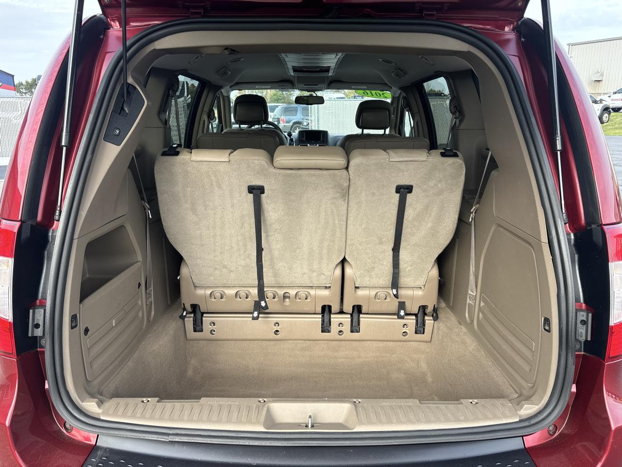 Chrysler Town & Country 4dr Wgn Touring 2016