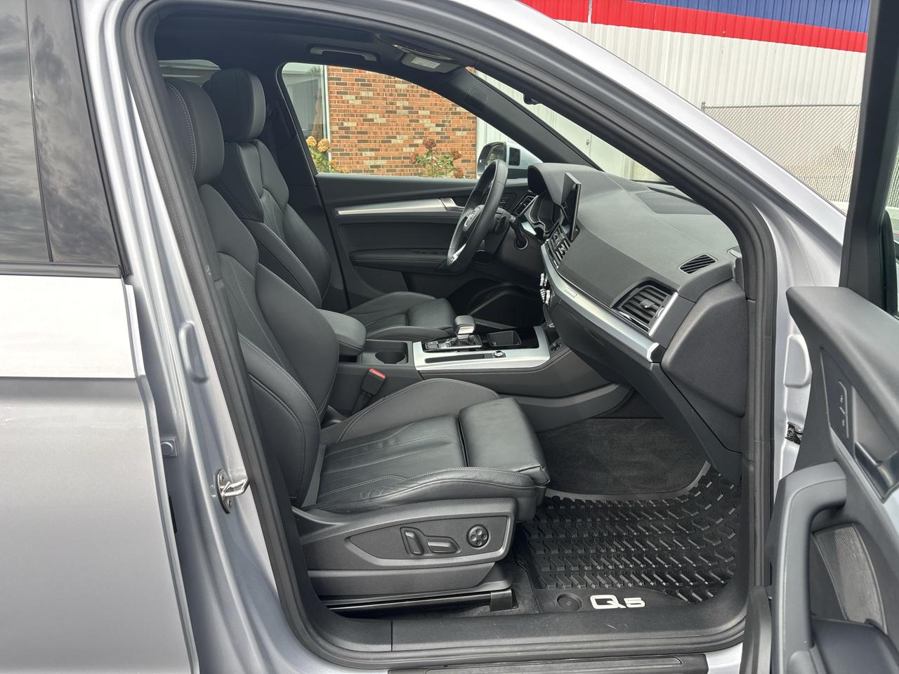 Audi Q5 S line Premium Plus 45 TFSI quattro 2024