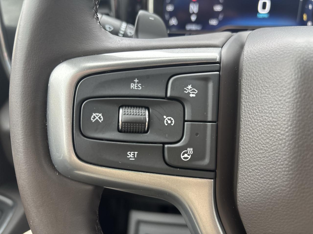 Chevrolet Silverado 1500 4WD Crew Cab 147" LT Trail Boss 2025