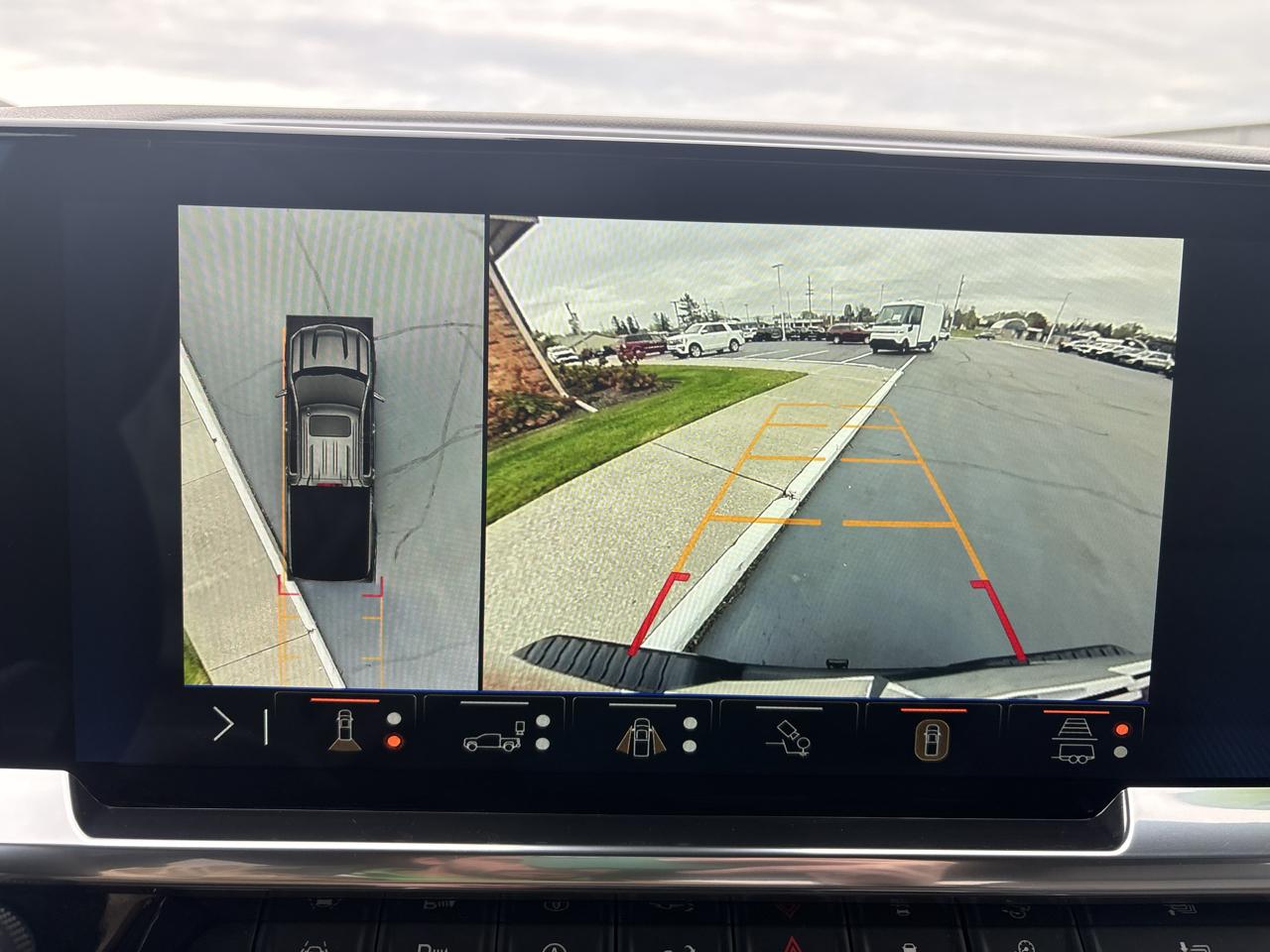 Chevrolet Silverado 1500 4WD Crew Cab 147" LT Trail Boss 2025