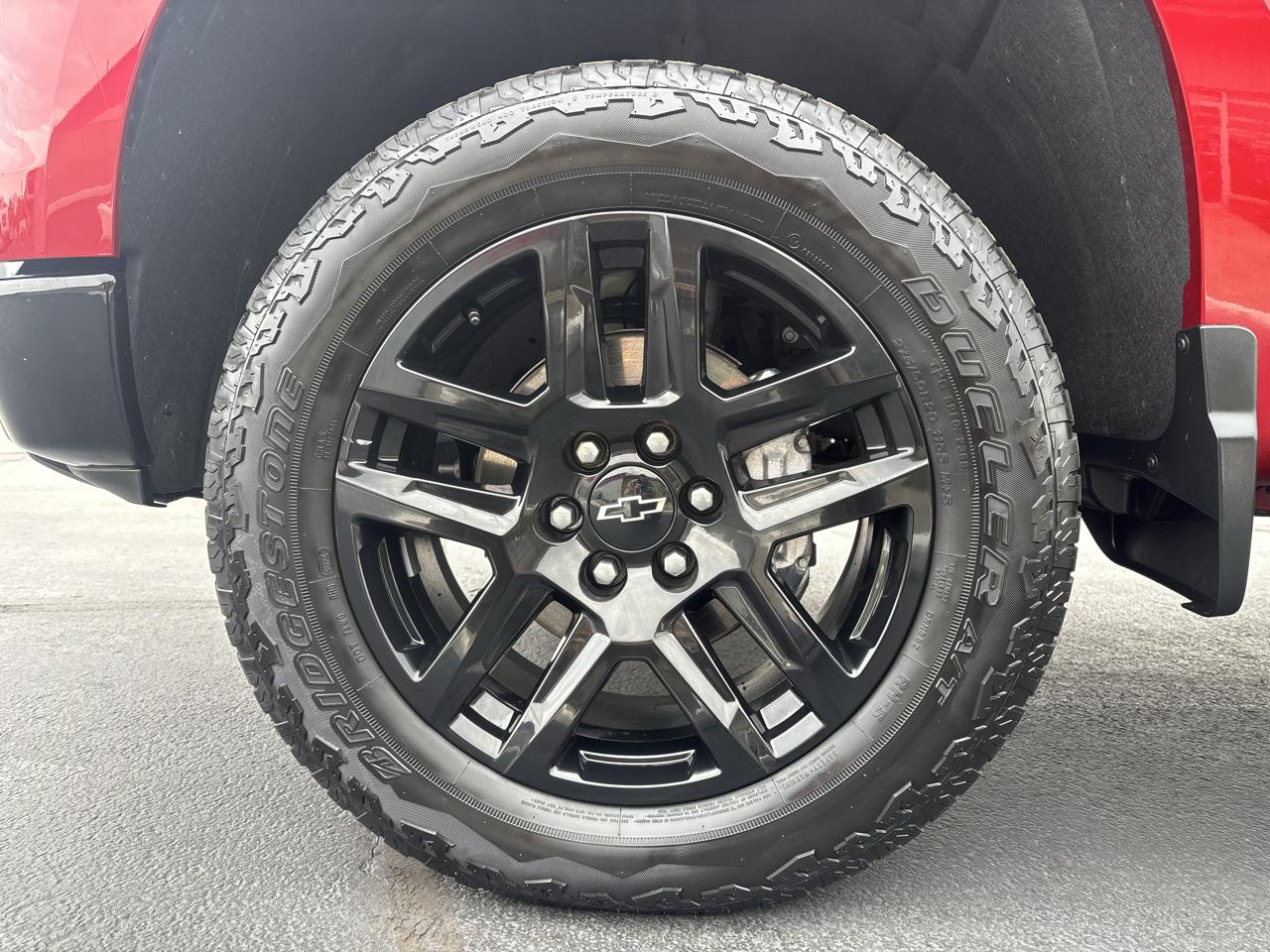Chevrolet Silverado 1500 4WD Crew Cab 147" LT Trail Boss 2025