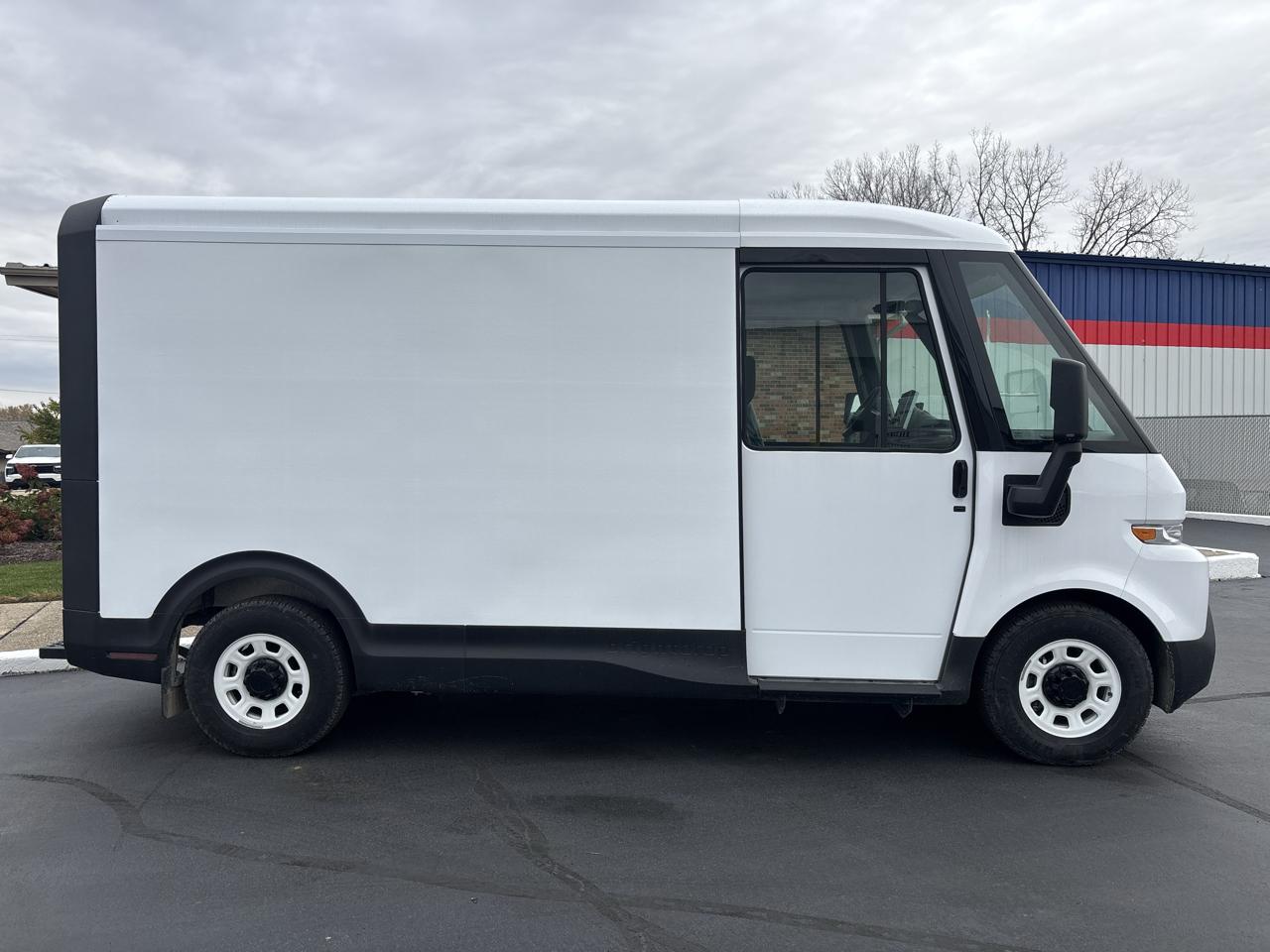 Chevrolet BrightDrop 400 eAWD 400 2025