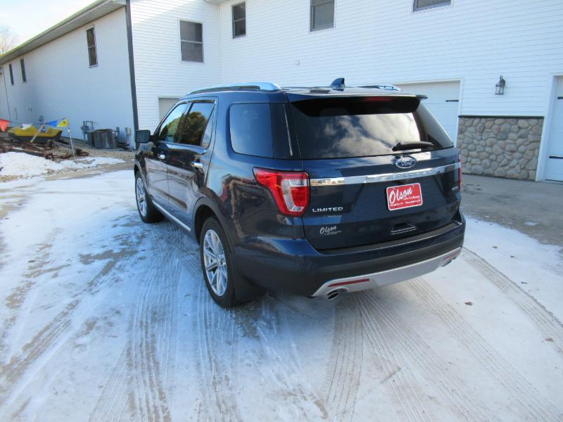Ford Explorer Limited 4D SUV AWD 2017
