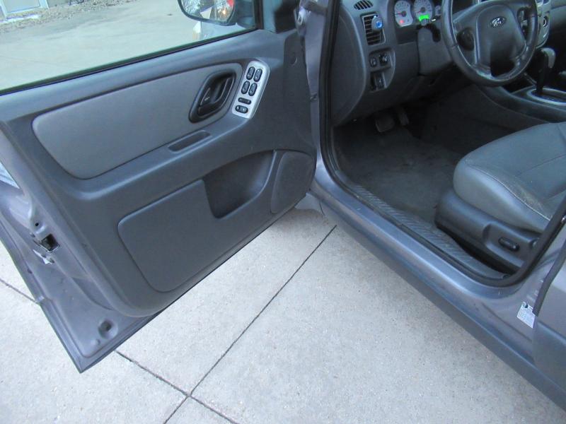 Ford Escape XLT 2WD 2007