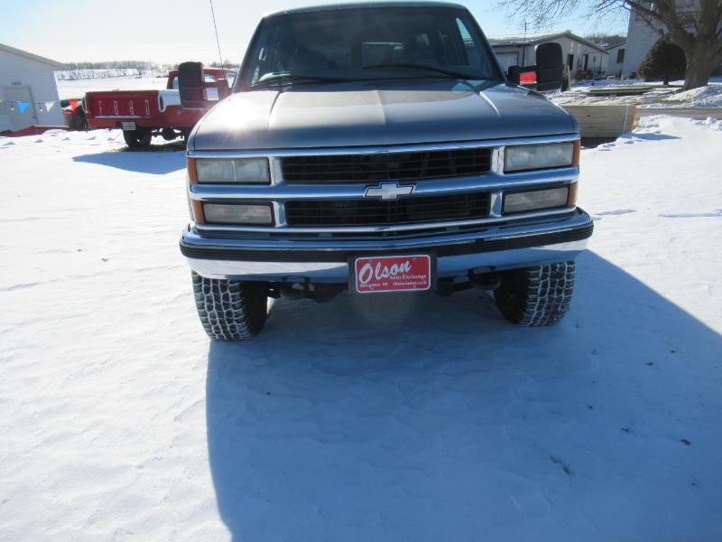 Chevrolet Suburban K2500 4WD 1999