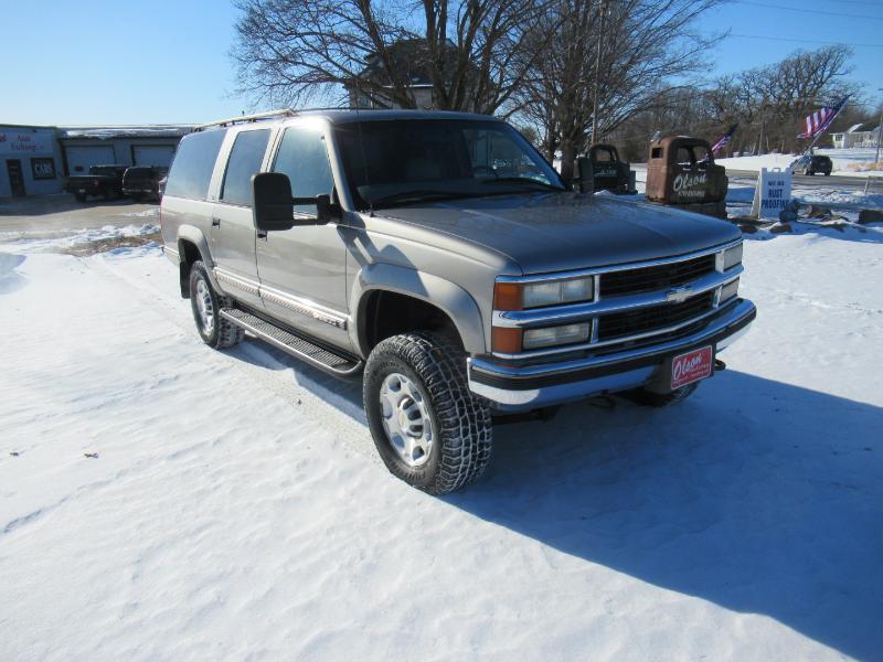 Chevrolet Suburban K2500 4WD 1999