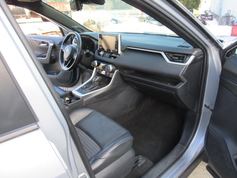 Toyota RAV4 Hybrid XSE 2019