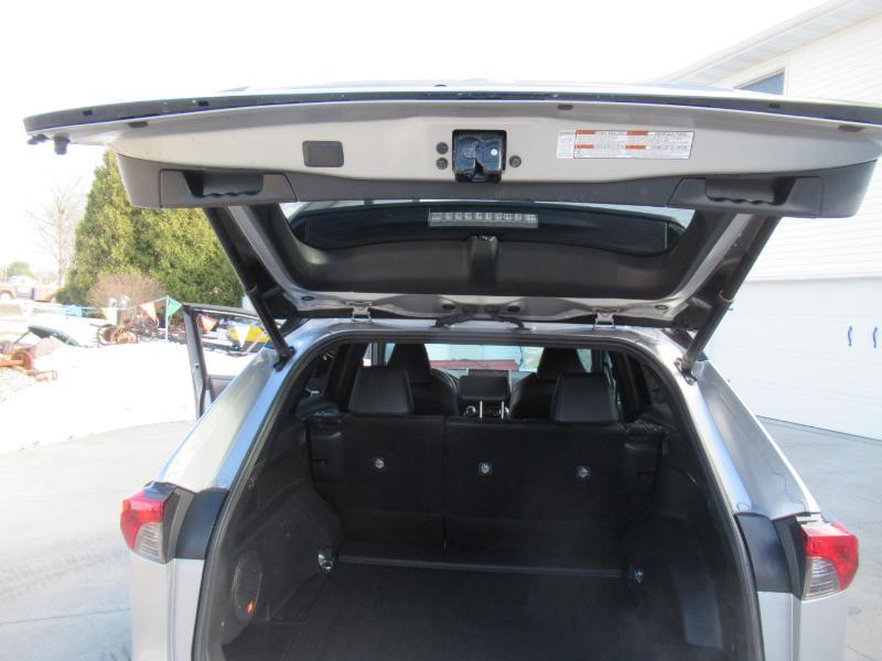 Toyota RAV4 Hybrid XSE 2019