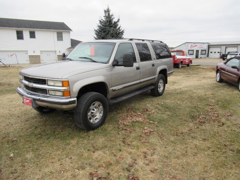 Chevrolet Suburban K2500 4WD 1999