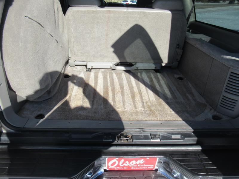 Chevrolet Suburban K2500 4WD 1999