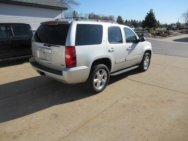 Chevrolet Tahoe LT 4WD 2011
