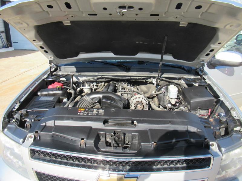 Chevrolet Tahoe LT 4WD 2011