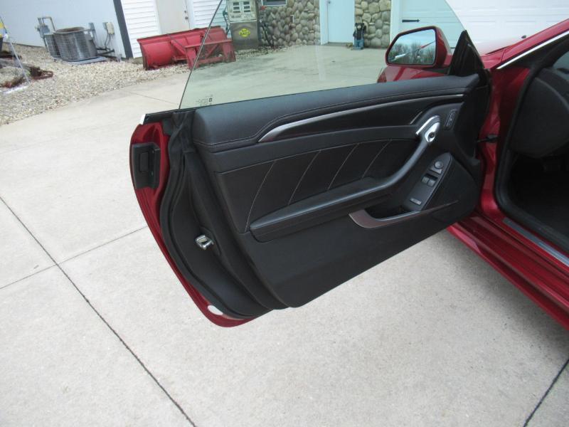 Cadillac CTS Performance Coupe AWD 2011