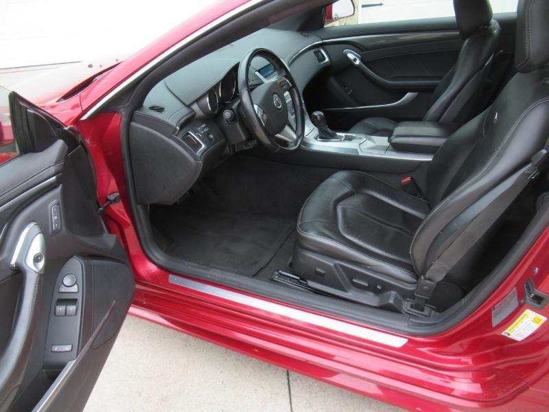 Cadillac CTS Performance Coupe AWD 2011