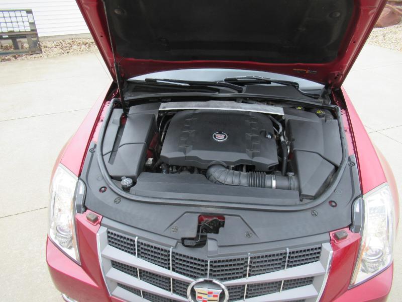 Cadillac CTS Performance Coupe AWD 2011