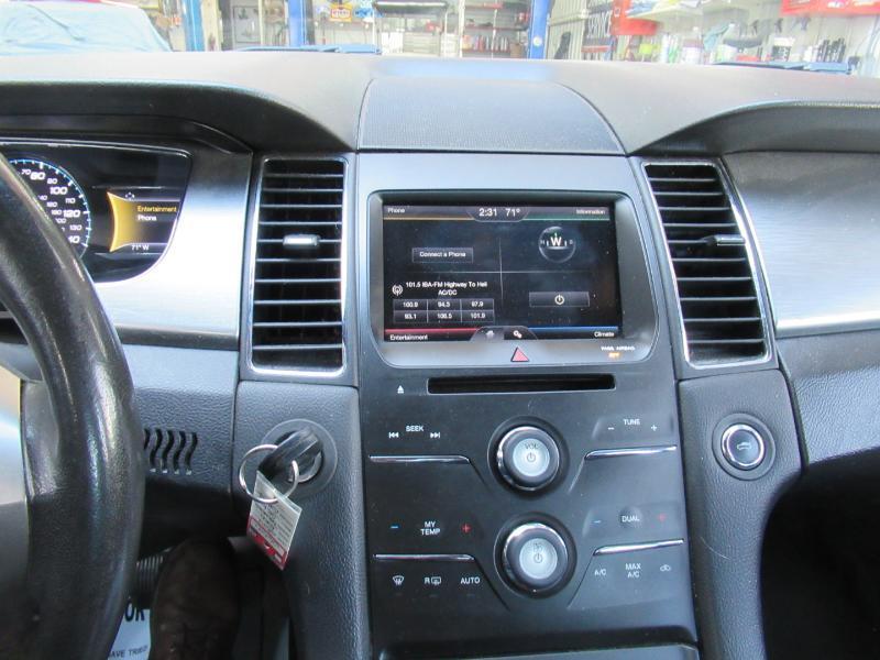 Ford Taurus SEL AWD 2014