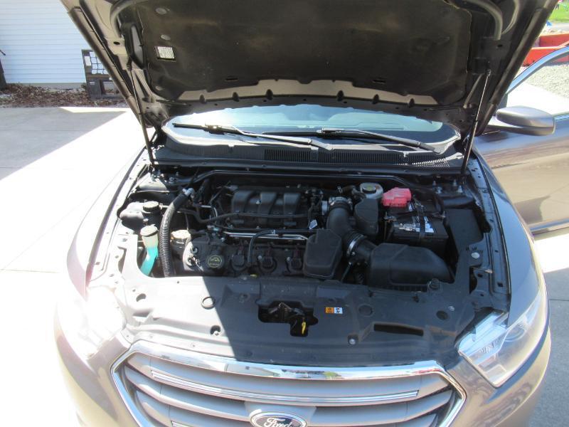 Ford Taurus SEL AWD 2014