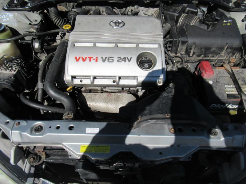 Toyota Camry XLE V6 2005