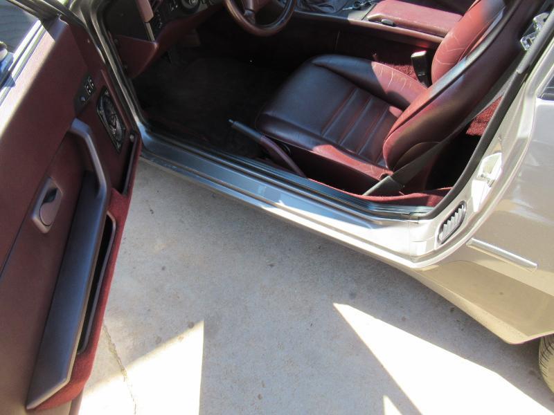 Porsche 944 S2 coupe 1989