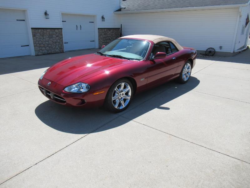 Jaguar XK8 Convertible 1999
