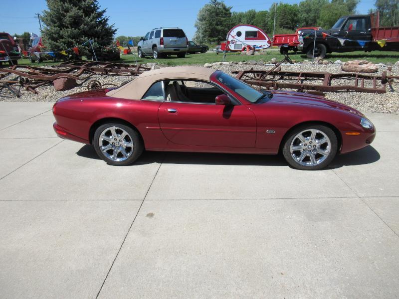 Jaguar XK8 Convertible 1999