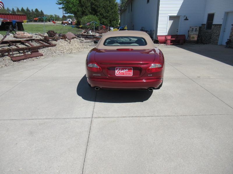 Jaguar XK8 Convertible 1999