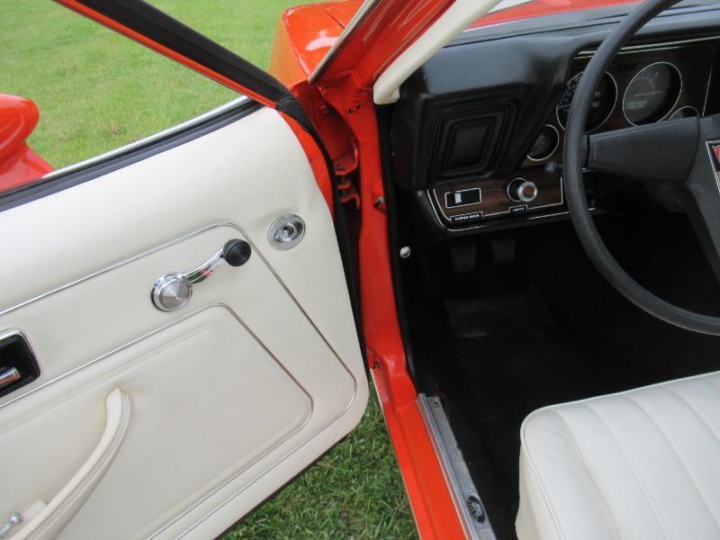 Pontiac Sunbird  1976