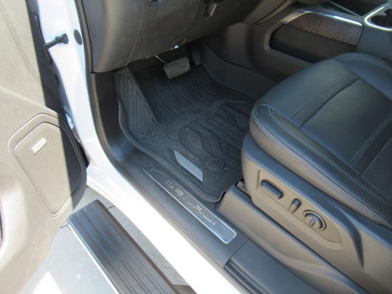 GMC Sierra 1500 Denali Crew Cab 4WD 2021