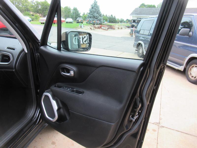 Jeep Renegade Latitude 4D SUV 4WD 2018
