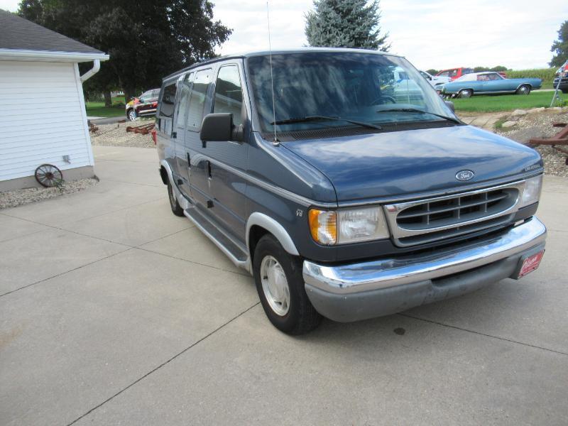 Ford Econoline E150 1998