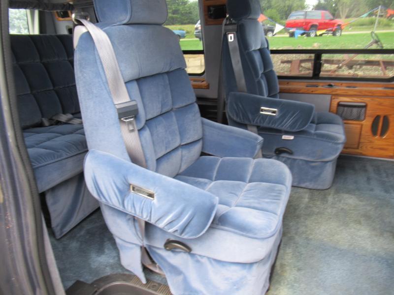 Ford Econoline E150 1998