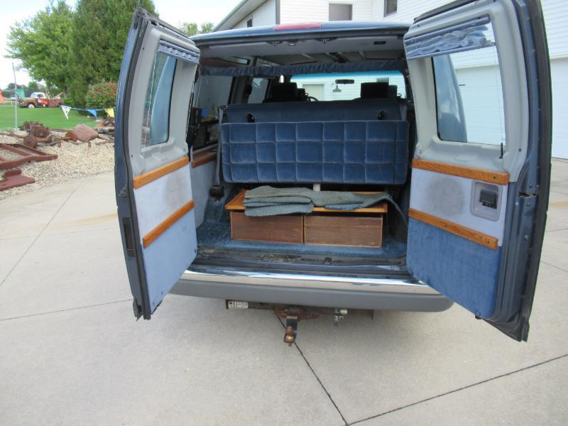 Ford Econoline E150 1998
