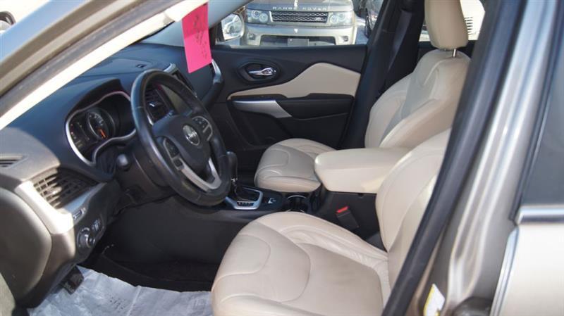 Jeep Cherokee Latitude FWD 2017