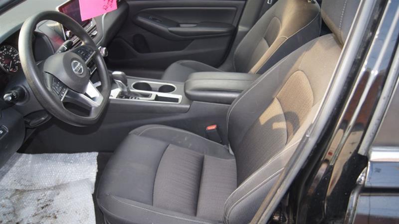 Nissan Altima 2.5 SV 2022