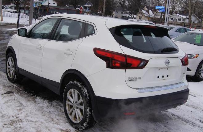 Nissan Rogue Sport S AWD 2018