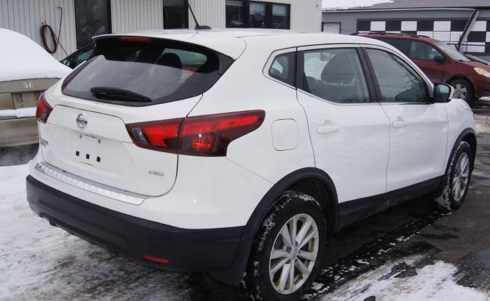 Nissan Rogue Sport S AWD 2018