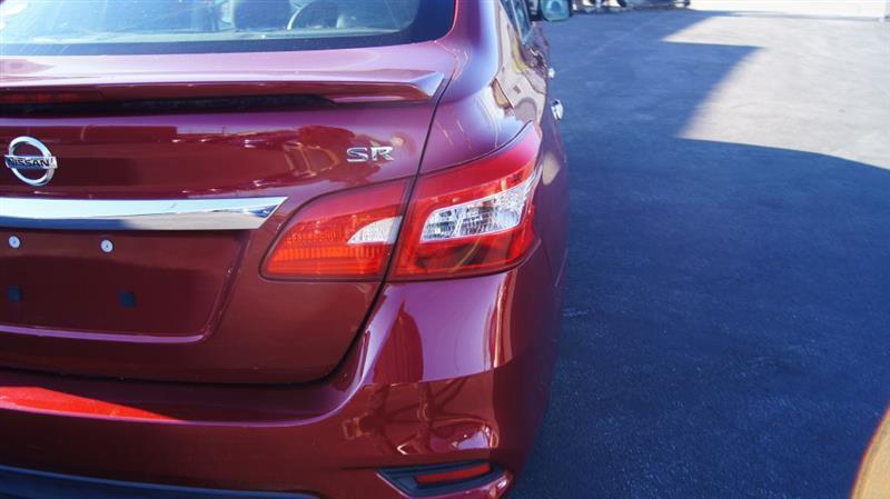 Nissan Sentra SR 2019