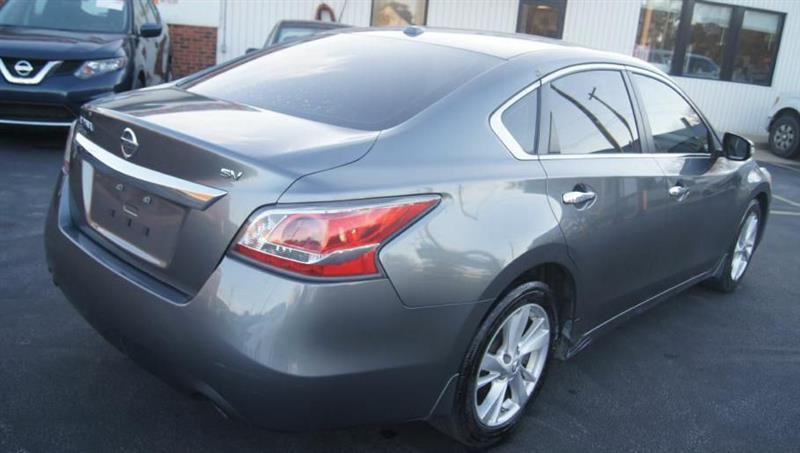 Nissan Altima  2015