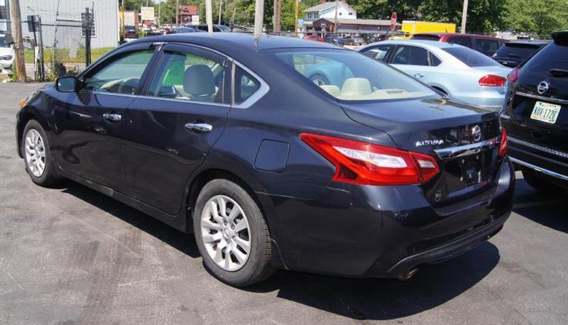 Nissan Altima 2.5 2017
