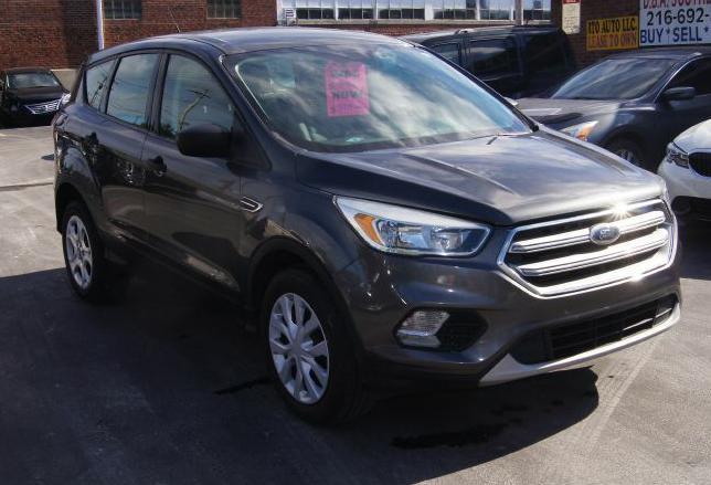 2017 Ford Escape S FWD
