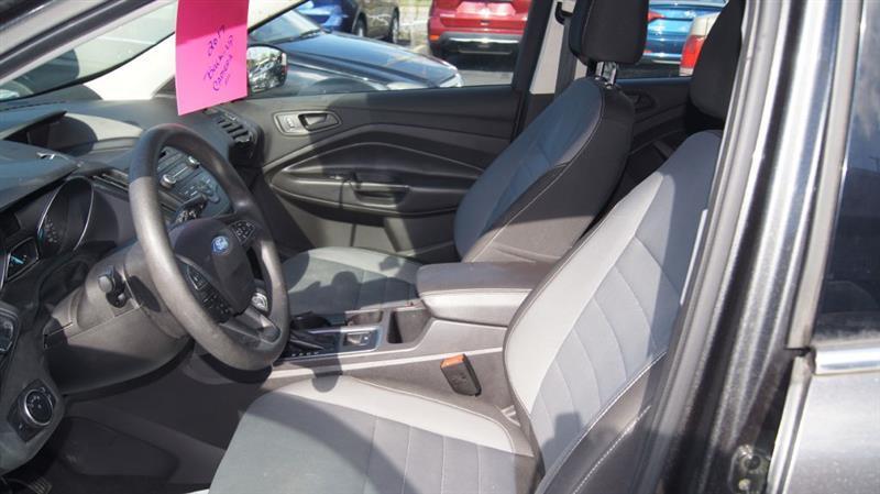 Ford Escape S FWD 2017