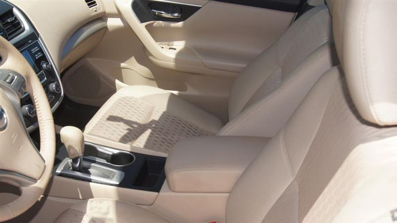 Nissan Altima 2.5 2017