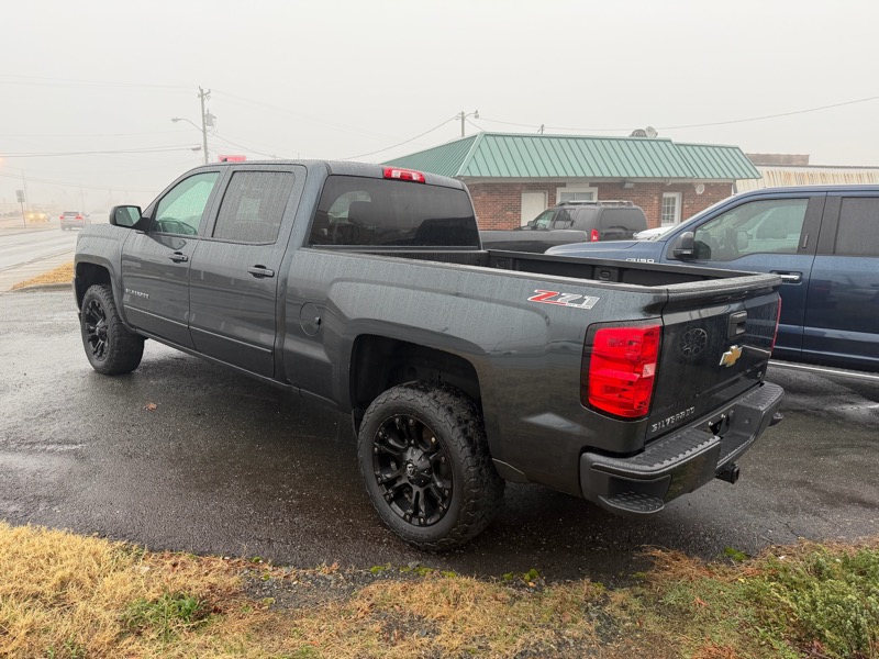 Chevrolet Silverado 1500 Crew Cab 143.5" WB 4WD Z71 2017