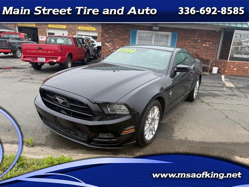 Ford Mustang V6 Coupe 2013
