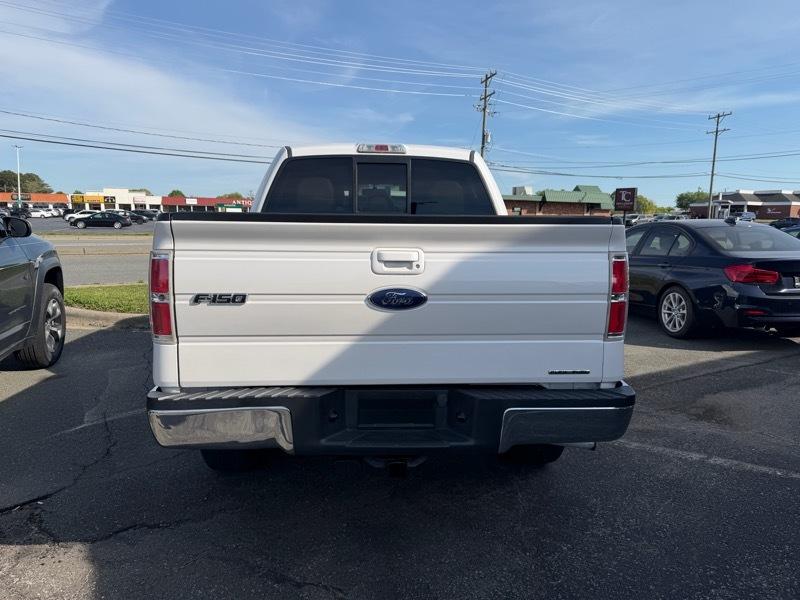 Ford F-150 4WD SuperCrew 145" Lariat 2014
