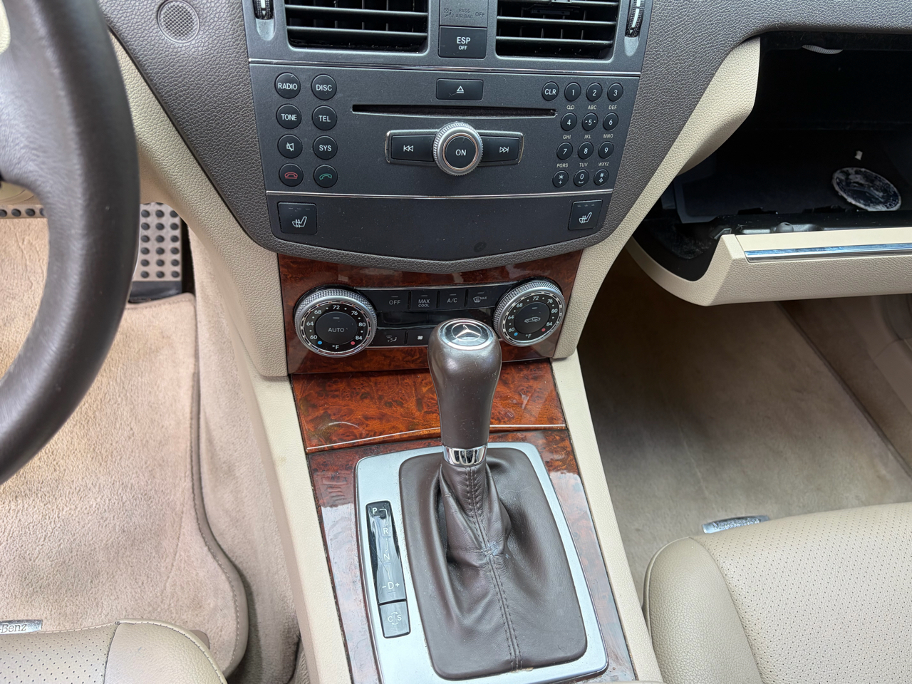 Mercedes-Benz C-Class C300 4MATIC Sport Sedan 2010 Mercedes-Benz C-Class C300 4MATIC Sport Sedan 2010